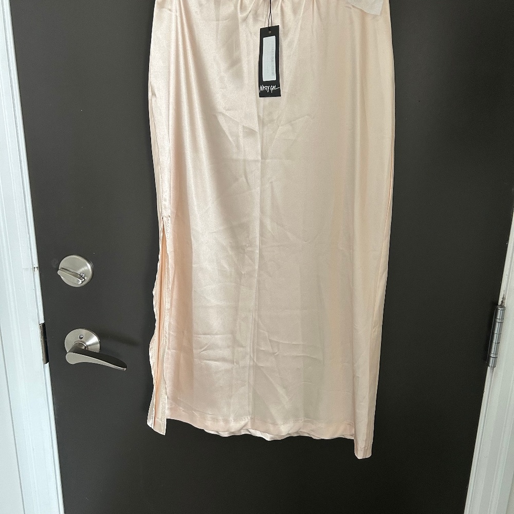 Nasty Gal Lets Kick  Split Satin Midi Skirt High Rise Waist Almond Pink 4